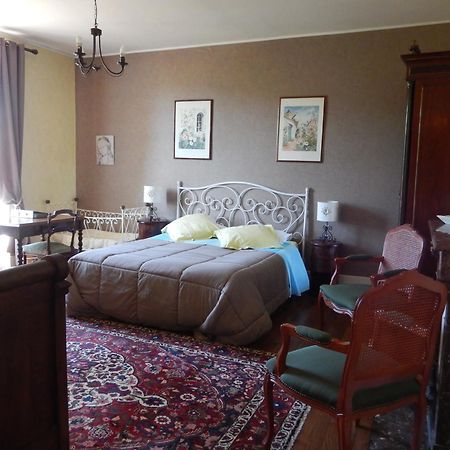 كروكس لا فيل Chambres D'Hotes - Domaine Des Perrieres الغرفة الصورة