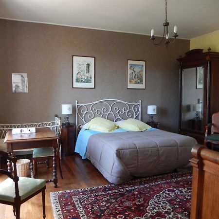 كروكس لا فيل Chambres D'Hotes - Domaine Des Perrieres الغرفة الصورة